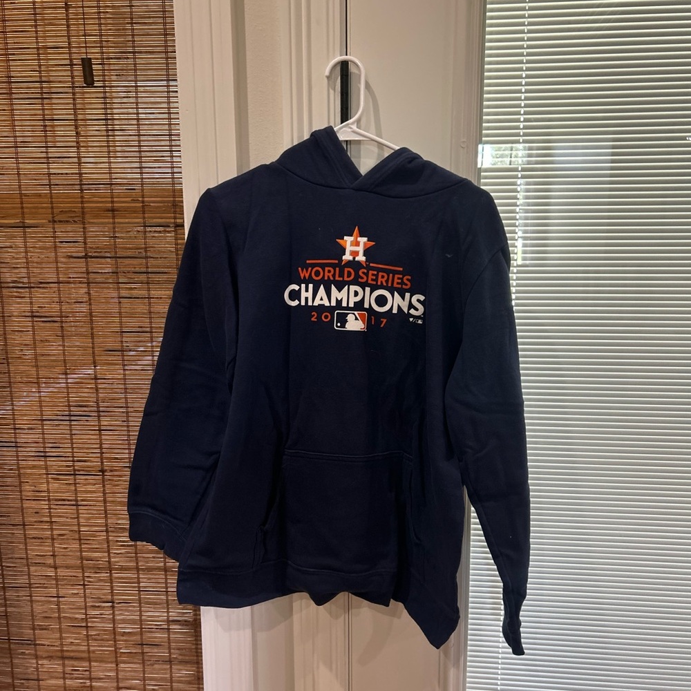 Fanatics Navy Blue Hoodie